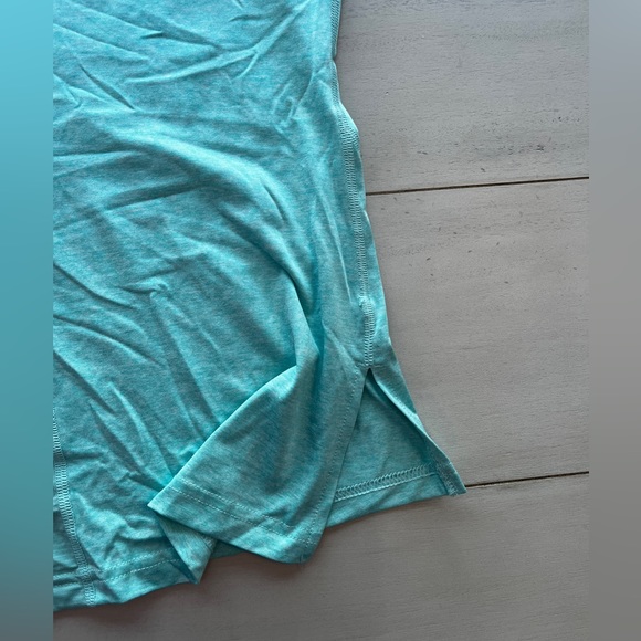 Tek Gear. Size M. Mint green. Short sleeve. - Picture 3 of 6